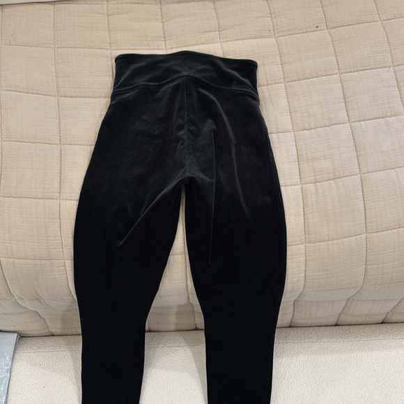 Spanx Velvet Leggings - Picture 8 of 8